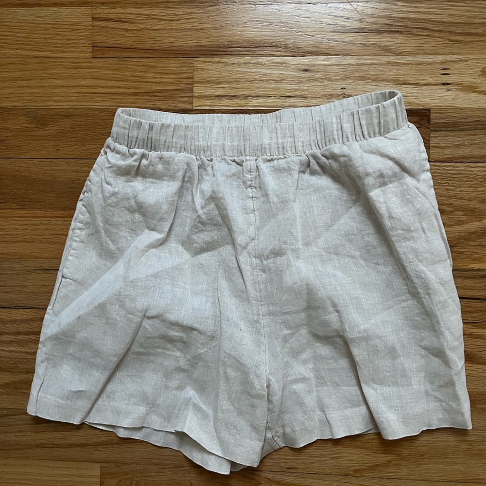 Women's Cream Linen Shorts
